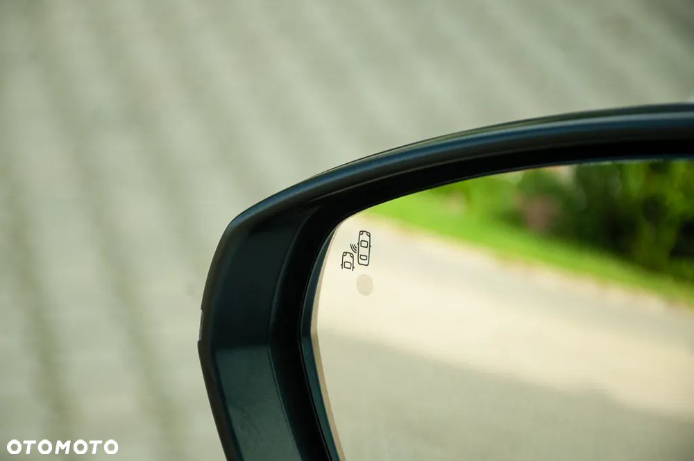 Peugeot 5008 BlueHDI 180 EAT6 GT - 27