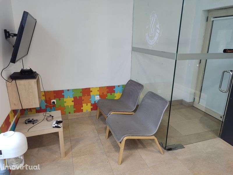 Trespasse de café e barbearia - Grande imagem: 5/12