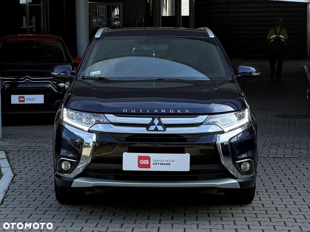 Mitsubishi Outlander 2.0 Intense Comfort 4WD CVT - 3