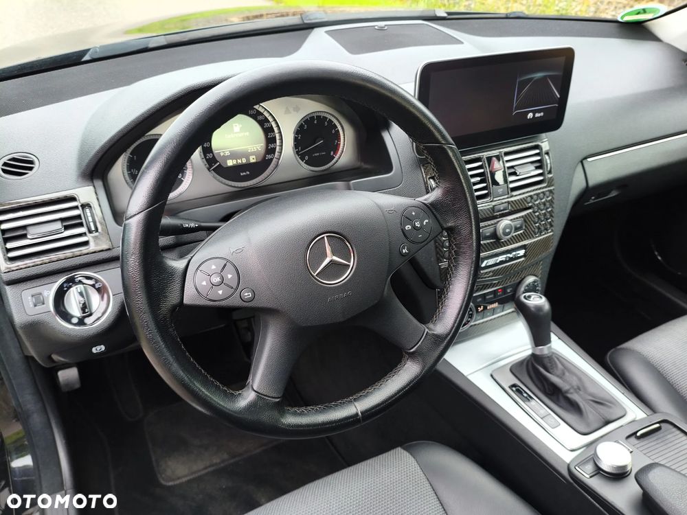 Mercedes-Benz Klasa C 180 Kompressor Automatik Avantgarde - 25