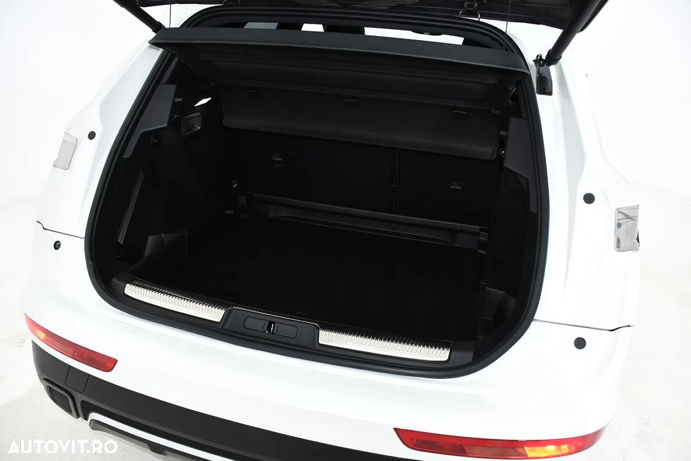 DS Automobiles DS 7 Crossback - 36