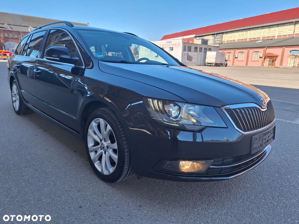 Skoda Superb 2.0 TDI Comfort - 6
