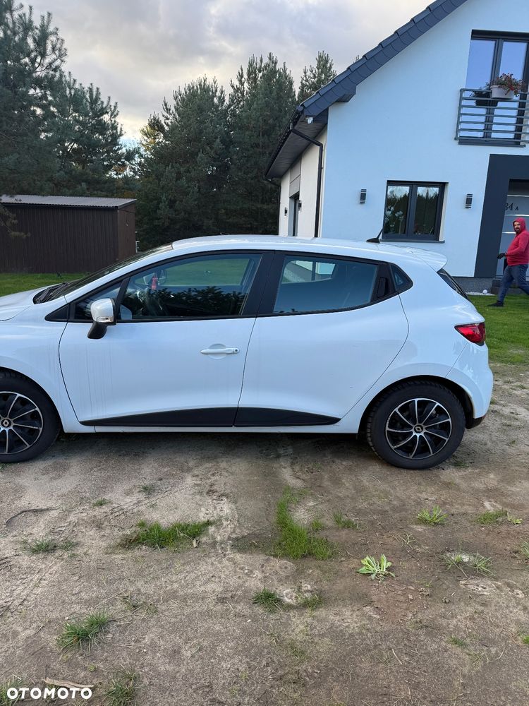 Renault Clio 1.5 dCi Energy Alize EU6 - 4