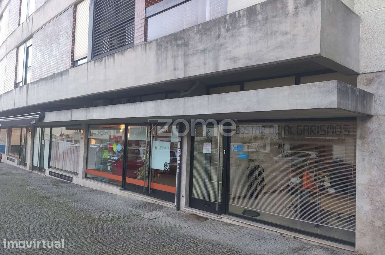 Loja para venda no centro da Maia - Grande imagem: 2/17
