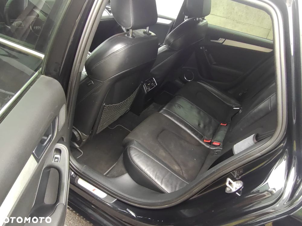 Audi A4 Avant 2.0 TDI Quattro S tronic - 19