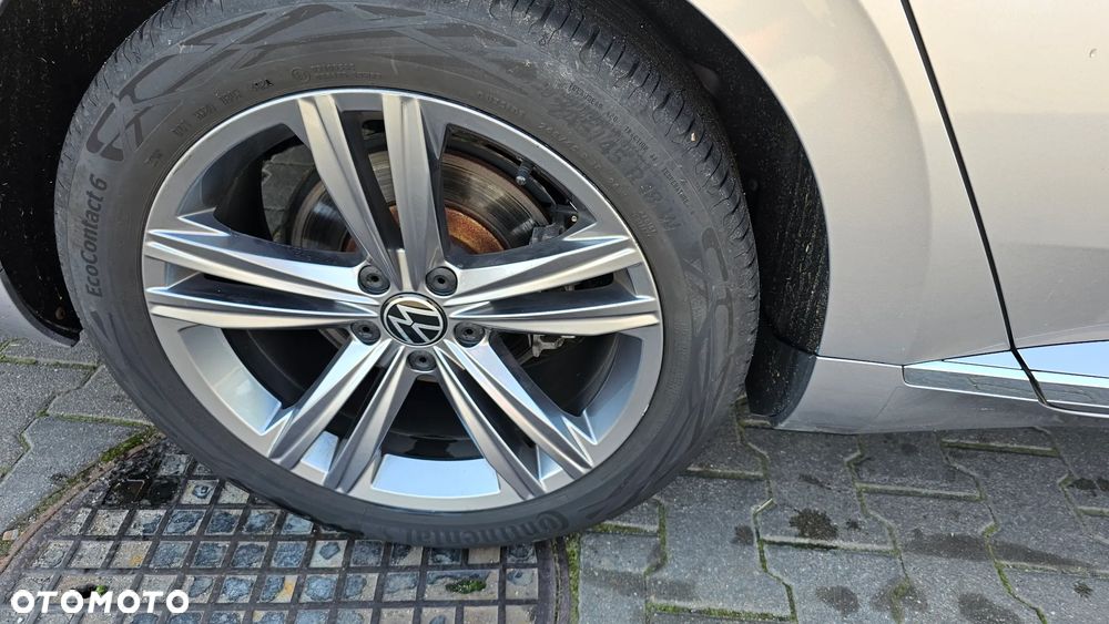 Volkswagen Arteon 2.0 TDI R-Line DSG - 20