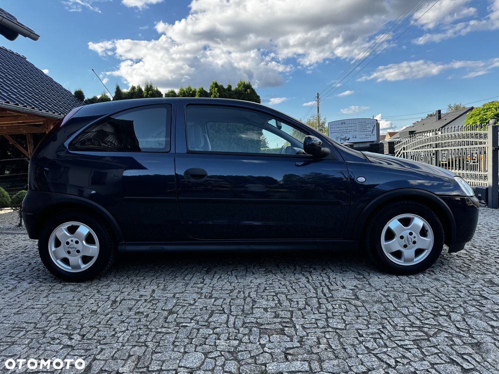 Opel Corsa 1.2 16V Comfort - 4
