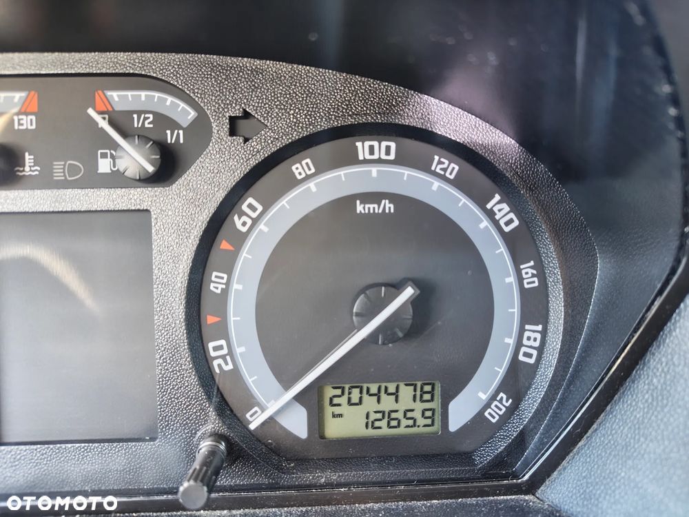 Skoda Fabia 1.4 16V Classic - 8