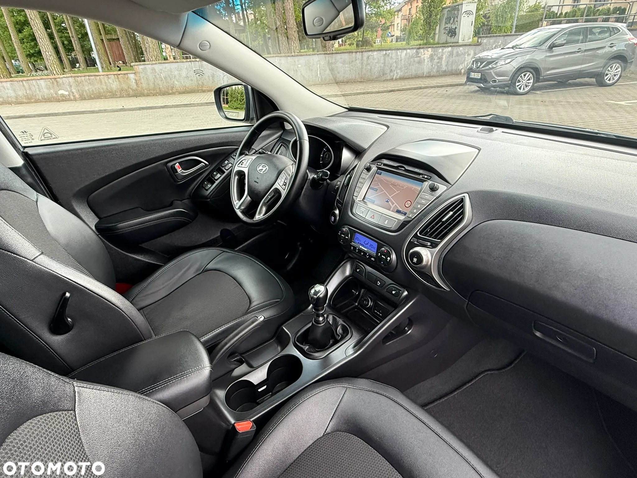 Hyundai ix35 1.6 2WD Fifa World Cup Edition - 35