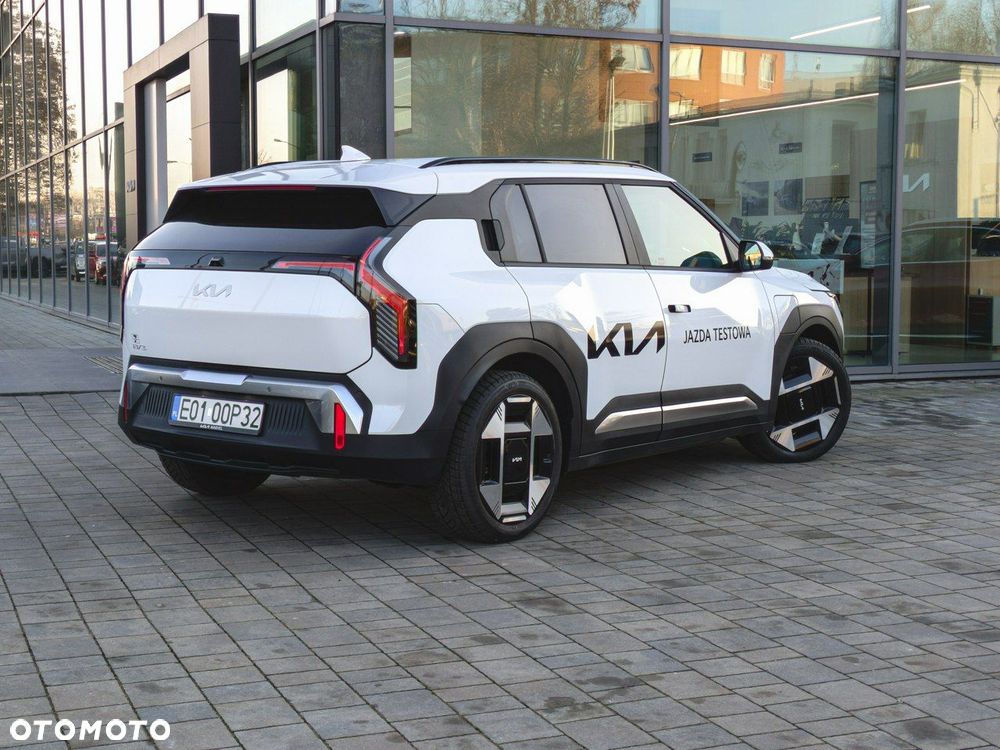 Kia EV3 - 4