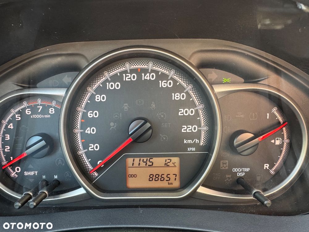 Toyota Yaris 1.33 Active EU6 - 9