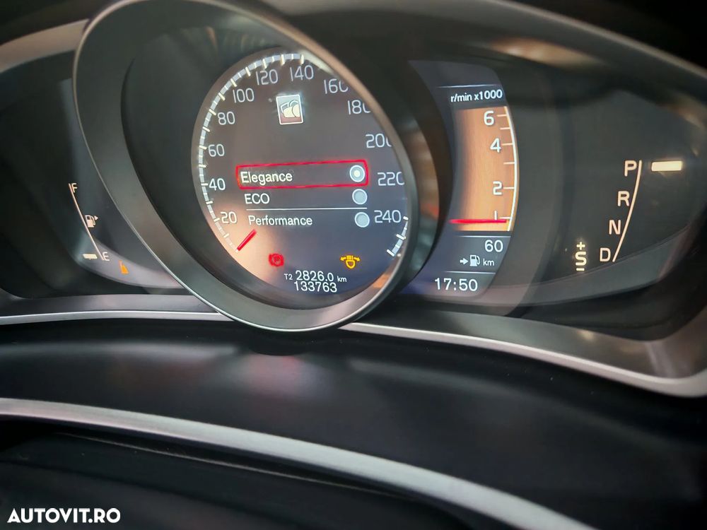 Volvo V40 T5AWD Aut Summum - 16