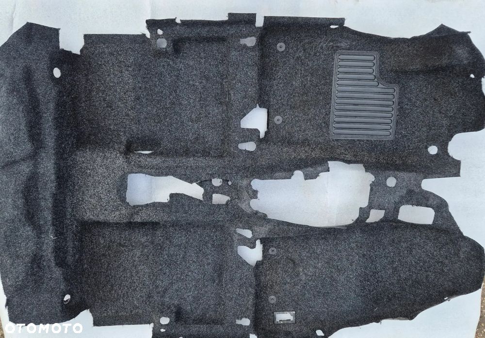 Wykładzina dywan Fiat Punto Evo 5D