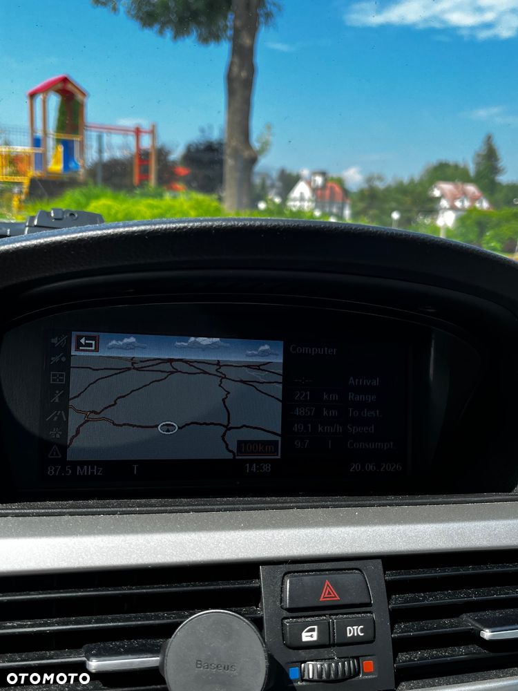 BMW Seria 3 325i xDrive - 21