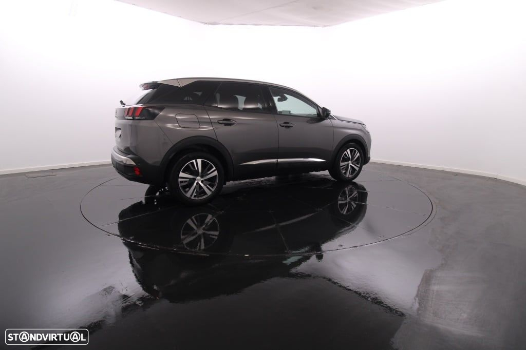 Peugeot 3008 1.5 BlueHDi Allure Pack EAT8 - 8