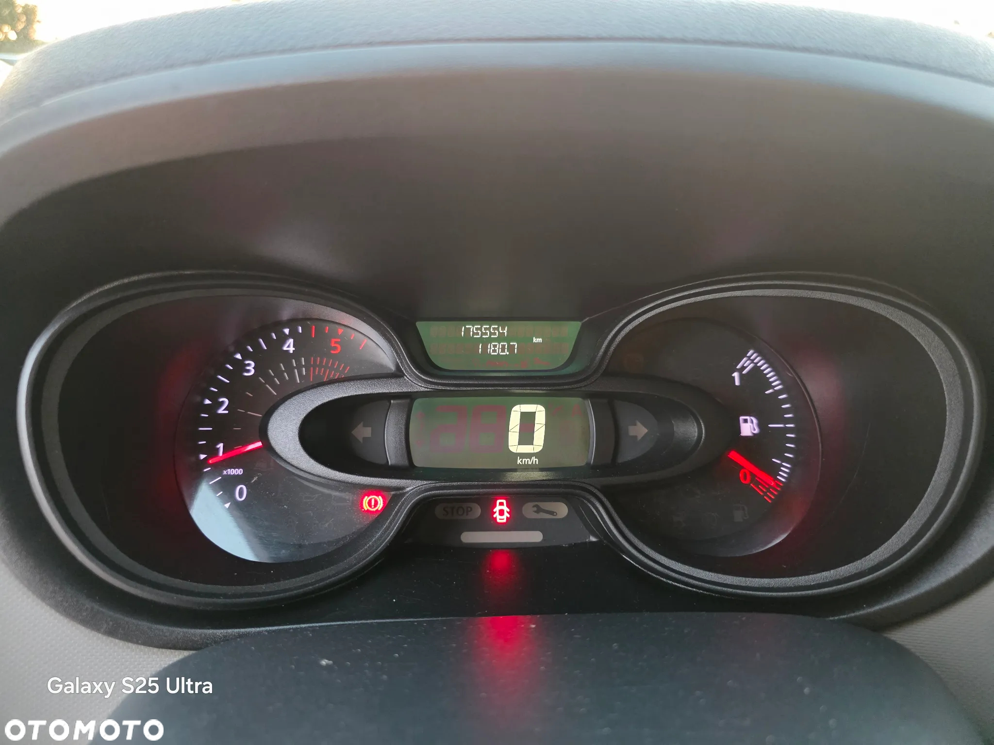 Renault Trafic - 36