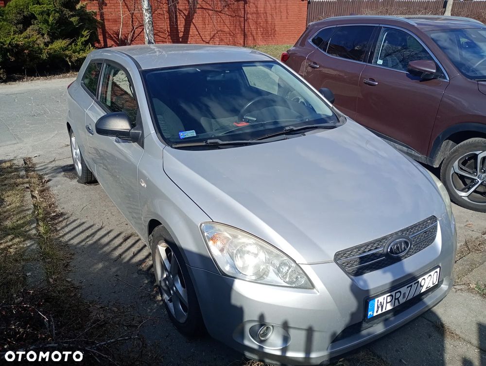 Kia Ceed - 2
