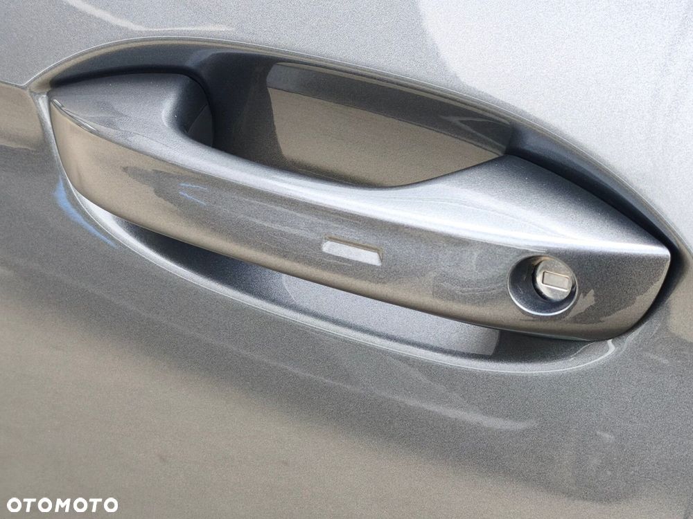 Volkswagen Passat - 39