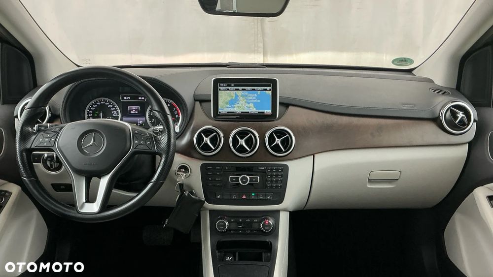 Mercedes-Benz Klasa B 200 7G-DCT Style - 6