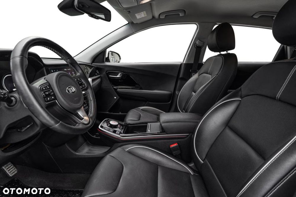 Kia Niro - 12