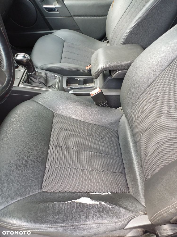 Opel Vectra 1.9 CDTI Sport / GTS - 11