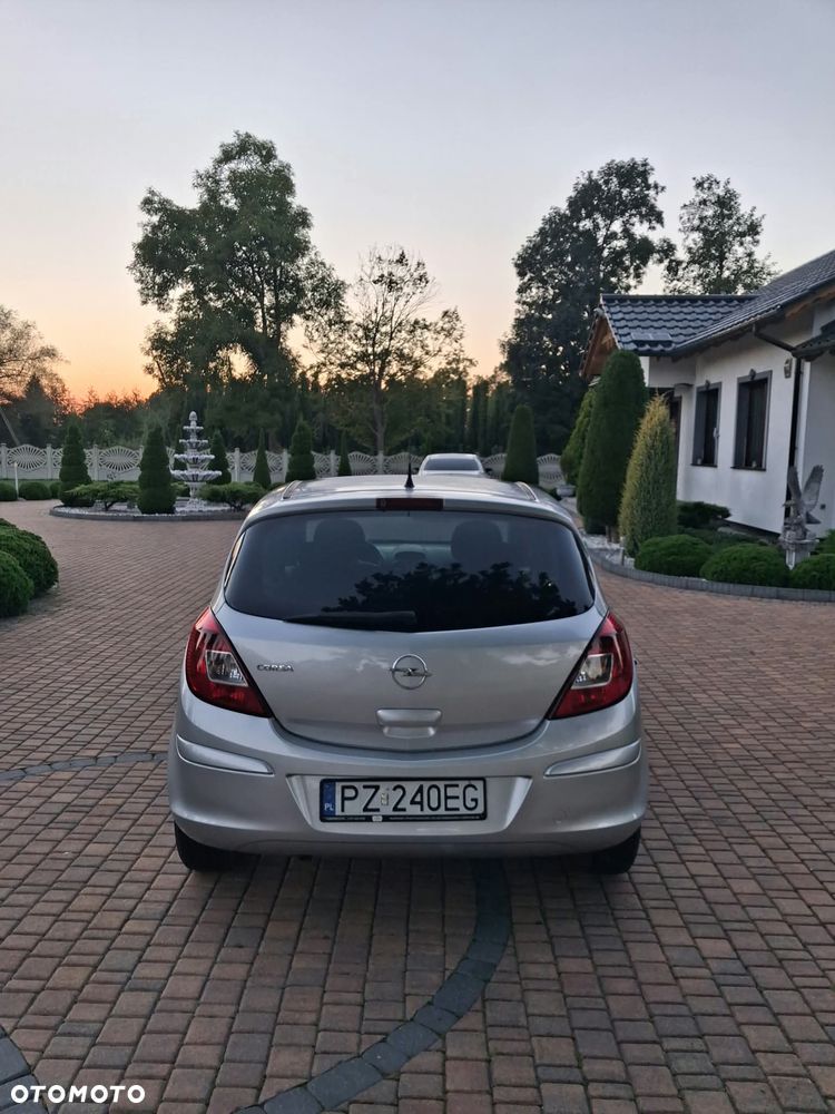 Opel Corsa - 9