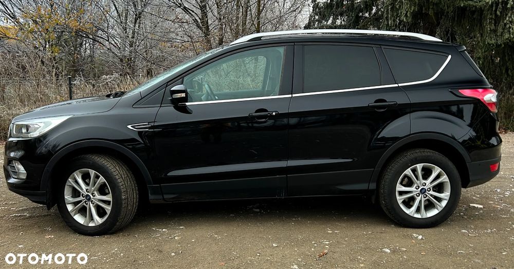 Ford Kuga 1.5 EcoBoost 2x4 Titanium - 11