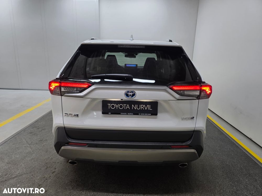 TOYOTA RAV4 2024 — imagine 6