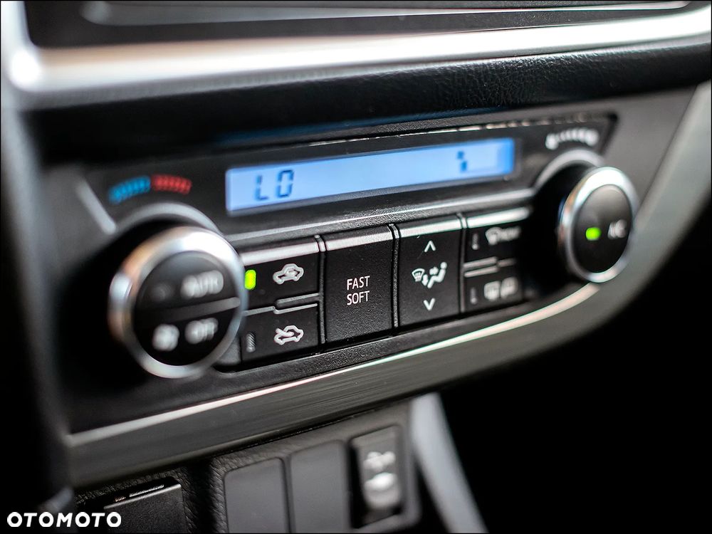 Toyota Auris - 29