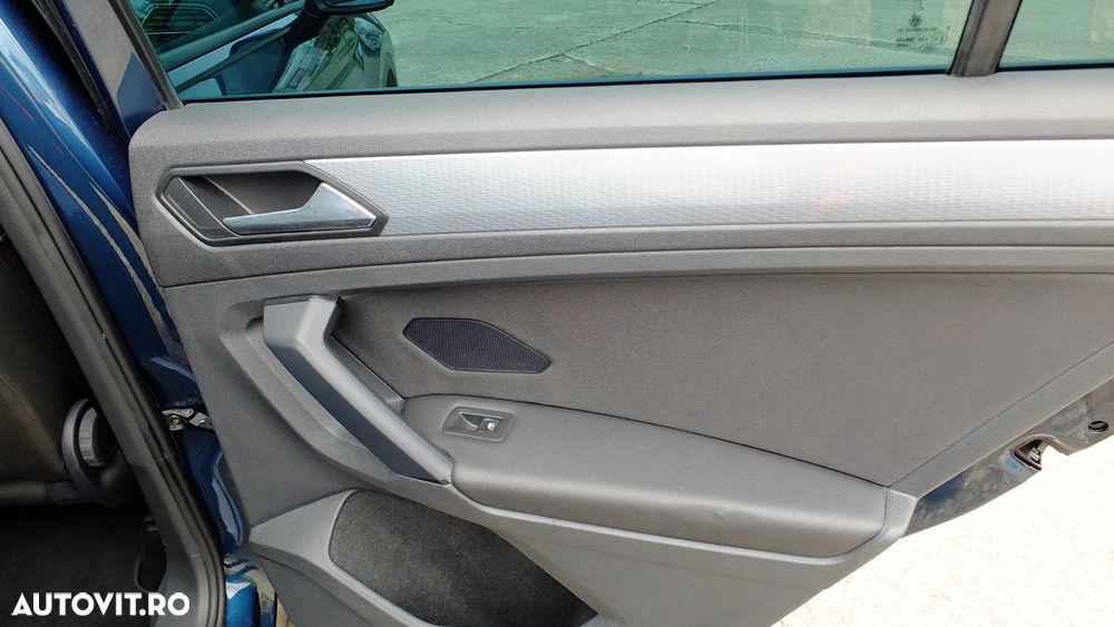 Volkswagen Tiguan 2.0 TDI SCR (BlueMotion Technology) DSG Highline - 29