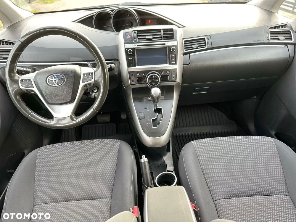 Toyota Verso 1.8 Premium 7os MS - 22