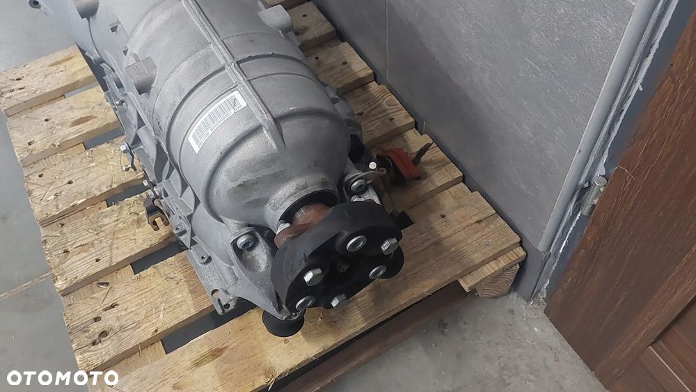 SKRZYNIA BIEGÓW AUTOMAT BMW E90 E91 3,0 DIESEL 245KM R2009 - 2