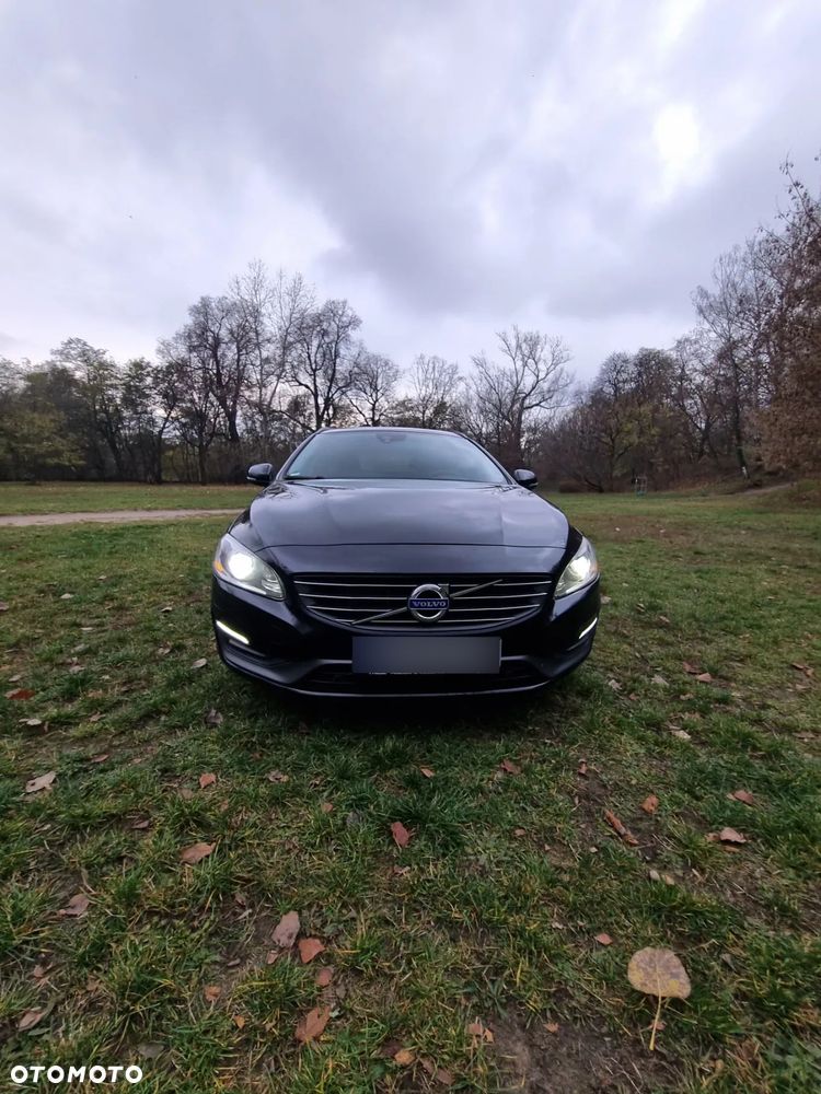 Volvo V60 D3 Geartronic Momentum - 10