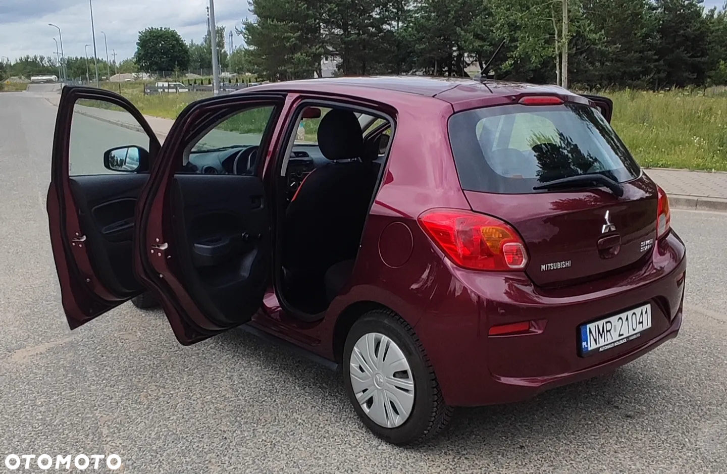Mitsubishi Space Star 1.0 - 8