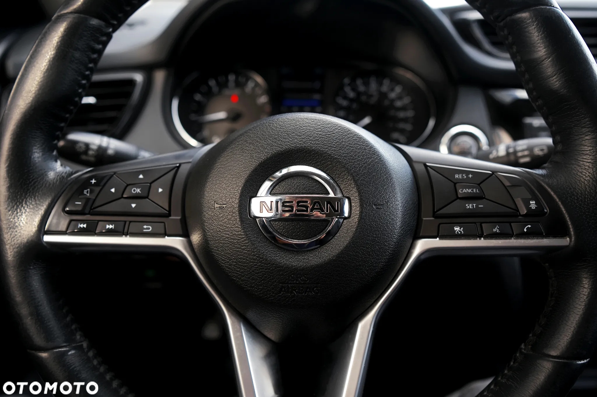 Nissan Rogue - 23