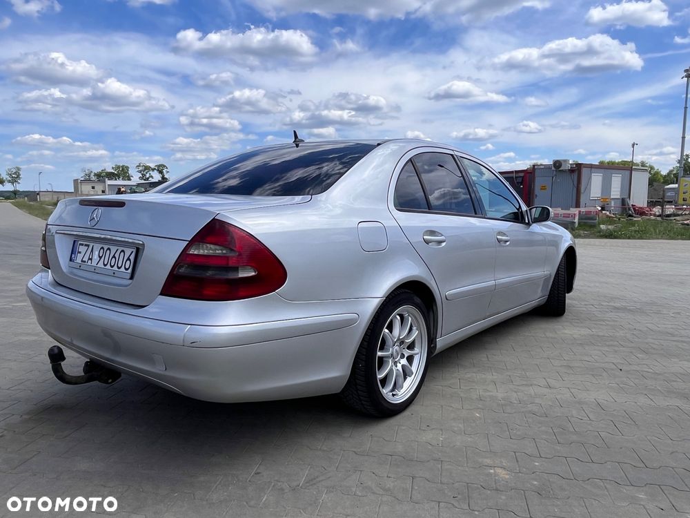 Mercedes-Benz Klasa E - 5