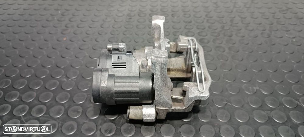 BRAÇADEIRA ENO TRASEIRA ESQUERDA SEAT LEON SPORTSTOURER (KL8) FR - 6