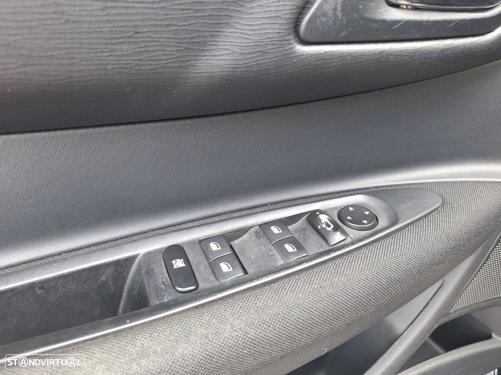 Citroën C4 1.6 HDi 110 SX Pack - 21