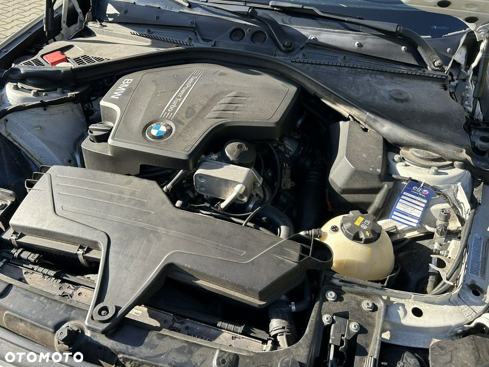 BMW Seria 2 - 26