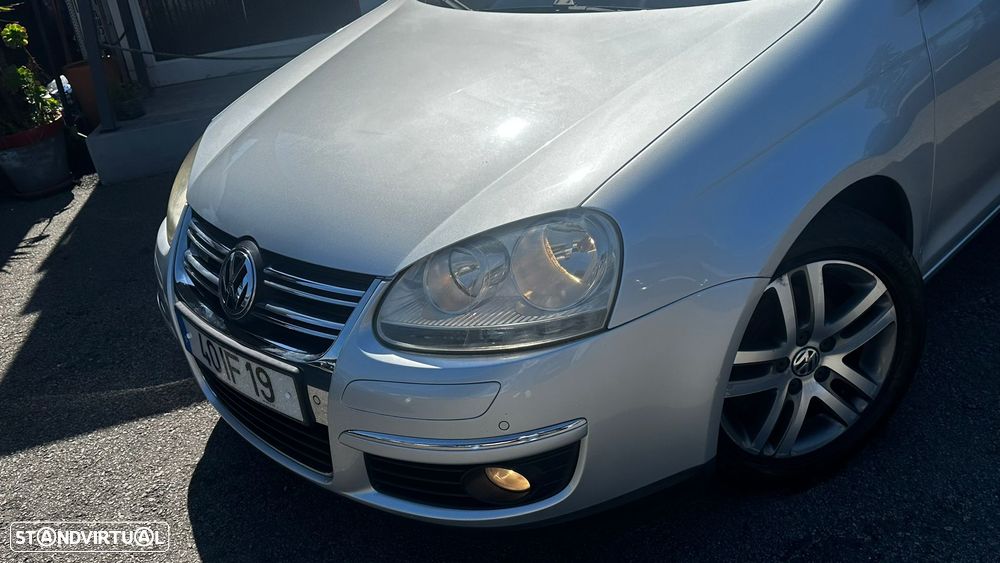 VW Golf 1.9 TDi BlueM. Confortline - 8