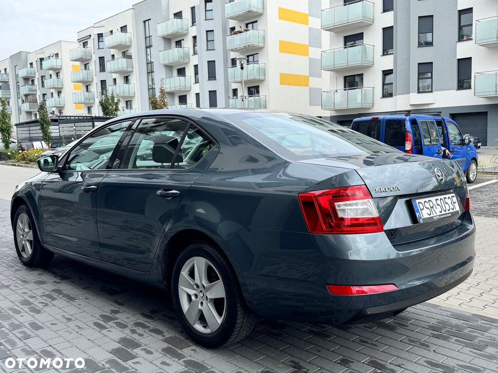 Skoda Octavia 1.4 TSI Ambition - 11