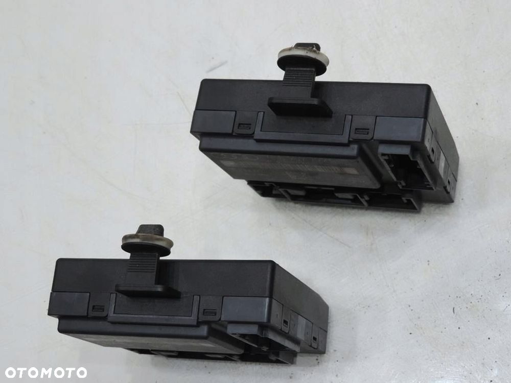 MODUŁ STEROWNIK DRZWI PRAWY AUDI A6 C6 4F0959792C - 4