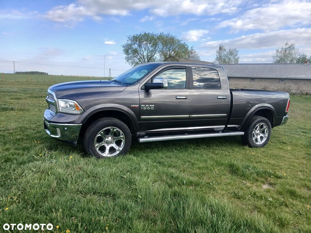 Dodge RAM 5.7 4x4 - 1