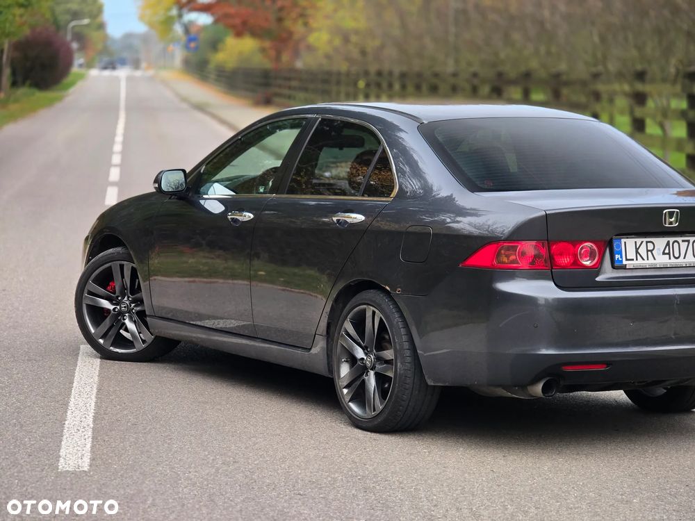 Honda Accord 2.4 Executive - 40