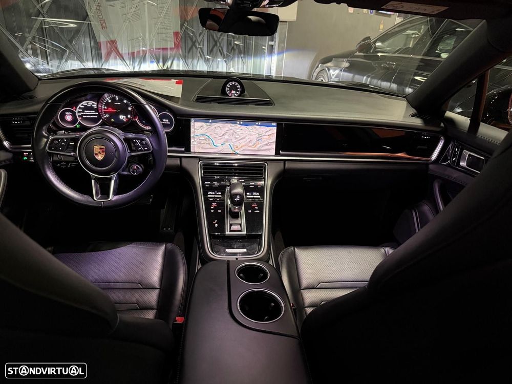 Porsche Panamera 4 S - 15