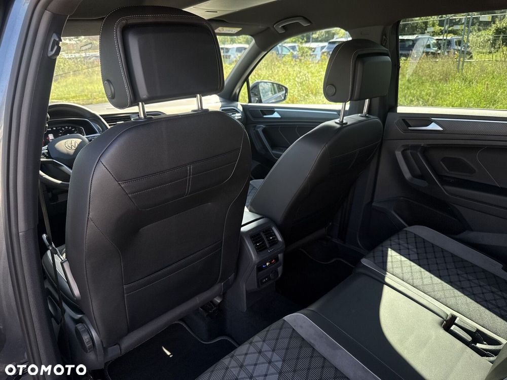Volkswagen Tiguan Allspace 2.0 TSI 4Mot R-Line DSG - 36