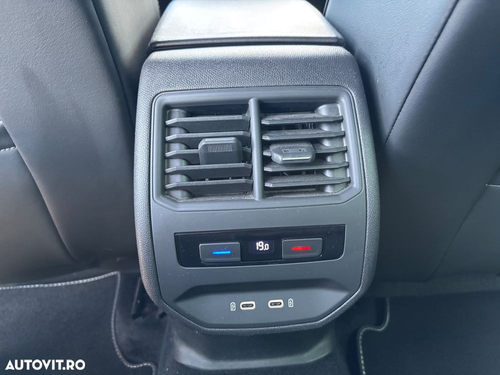 Seat Leon 1.5 eTSI DSG7 MHEV FR - 14
