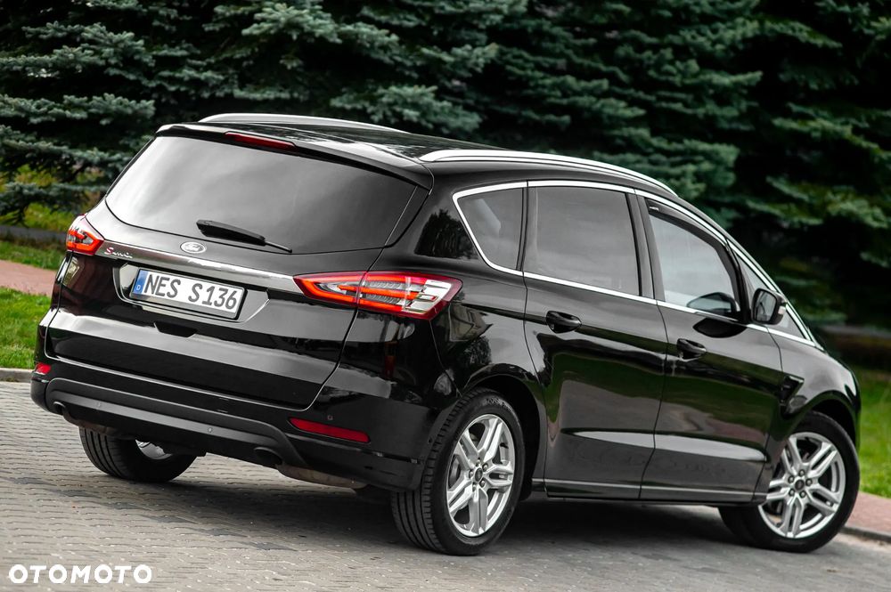 Ford S-Max 2.0 TDCi Allrad Titanium - 17