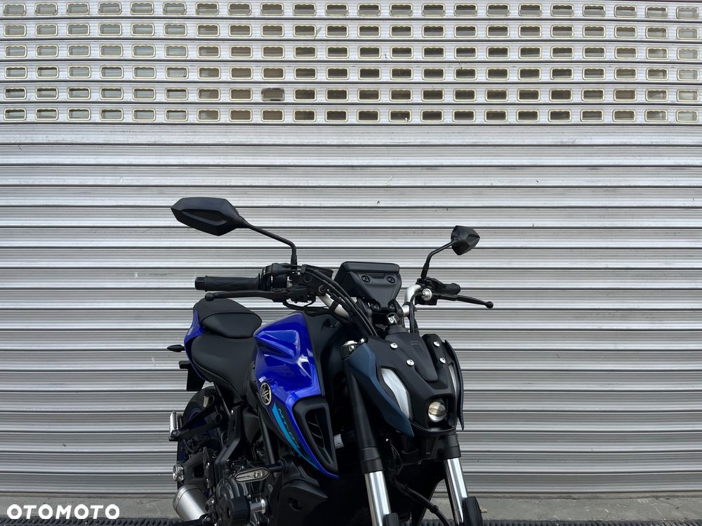 Yamaha MT - 24