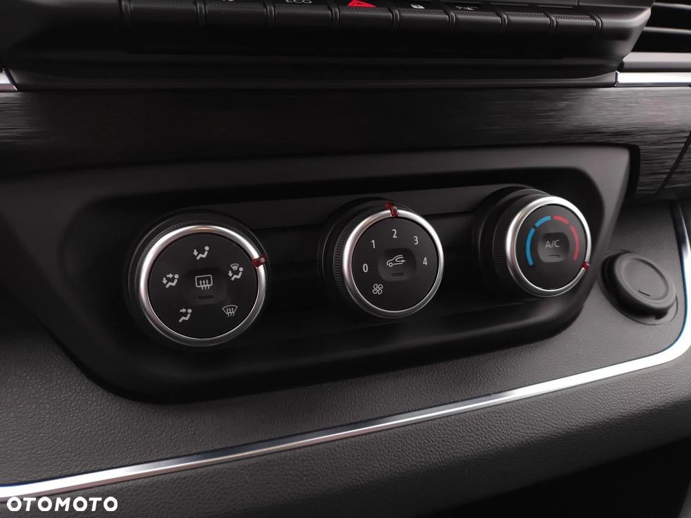 Renault Trafic - 16